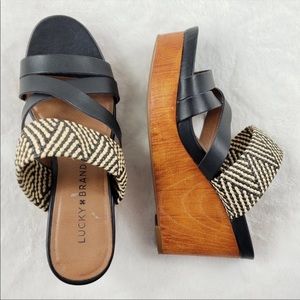 Lucky Brand Woven strappy wedge sandal 6.5